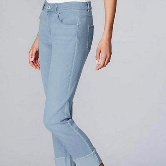J. Jill Denim Light Wash Authentic Fit Cropped Jeans SZ 6 Cotton Tencel Lyocell - Picture 1 of 9